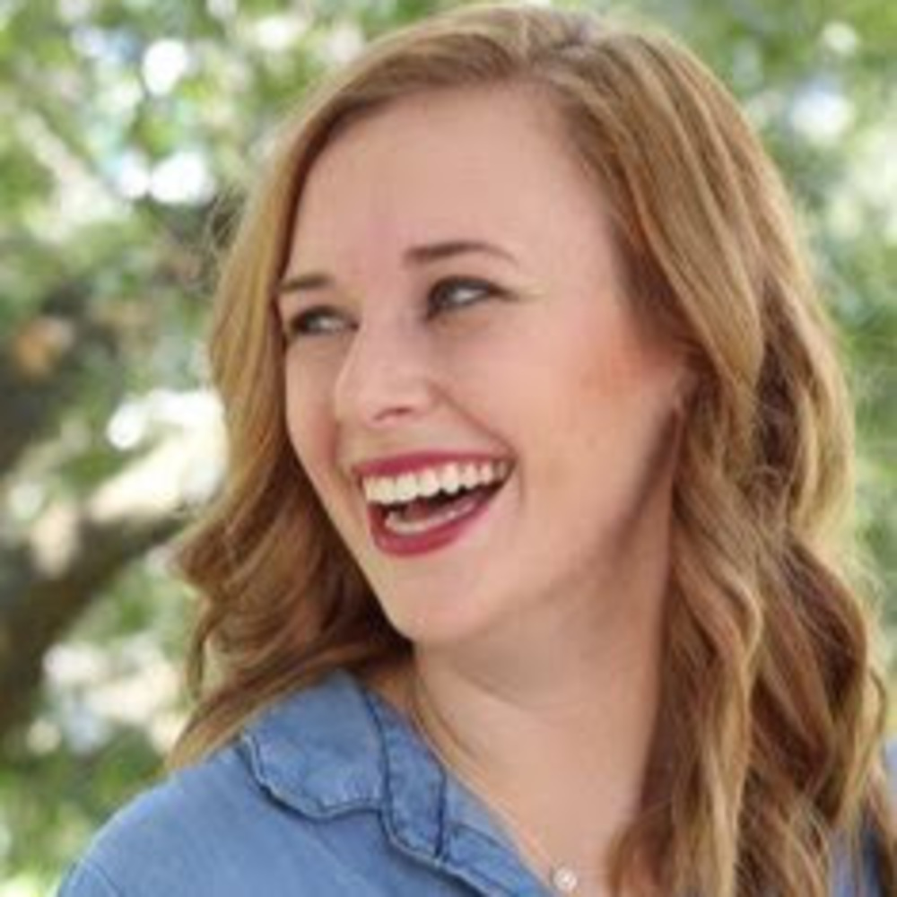 Meet your Posher, Caitlyn